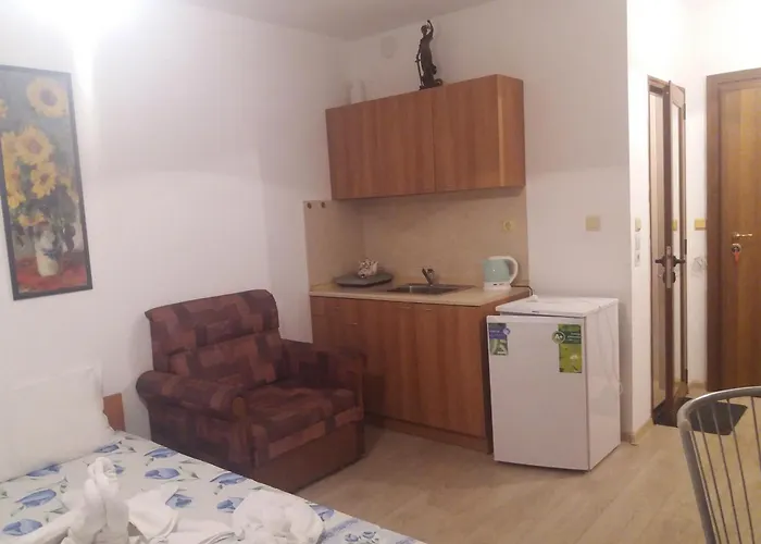 студио наде * Tsarévo